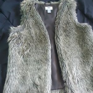 Furry vests made in Vietnam